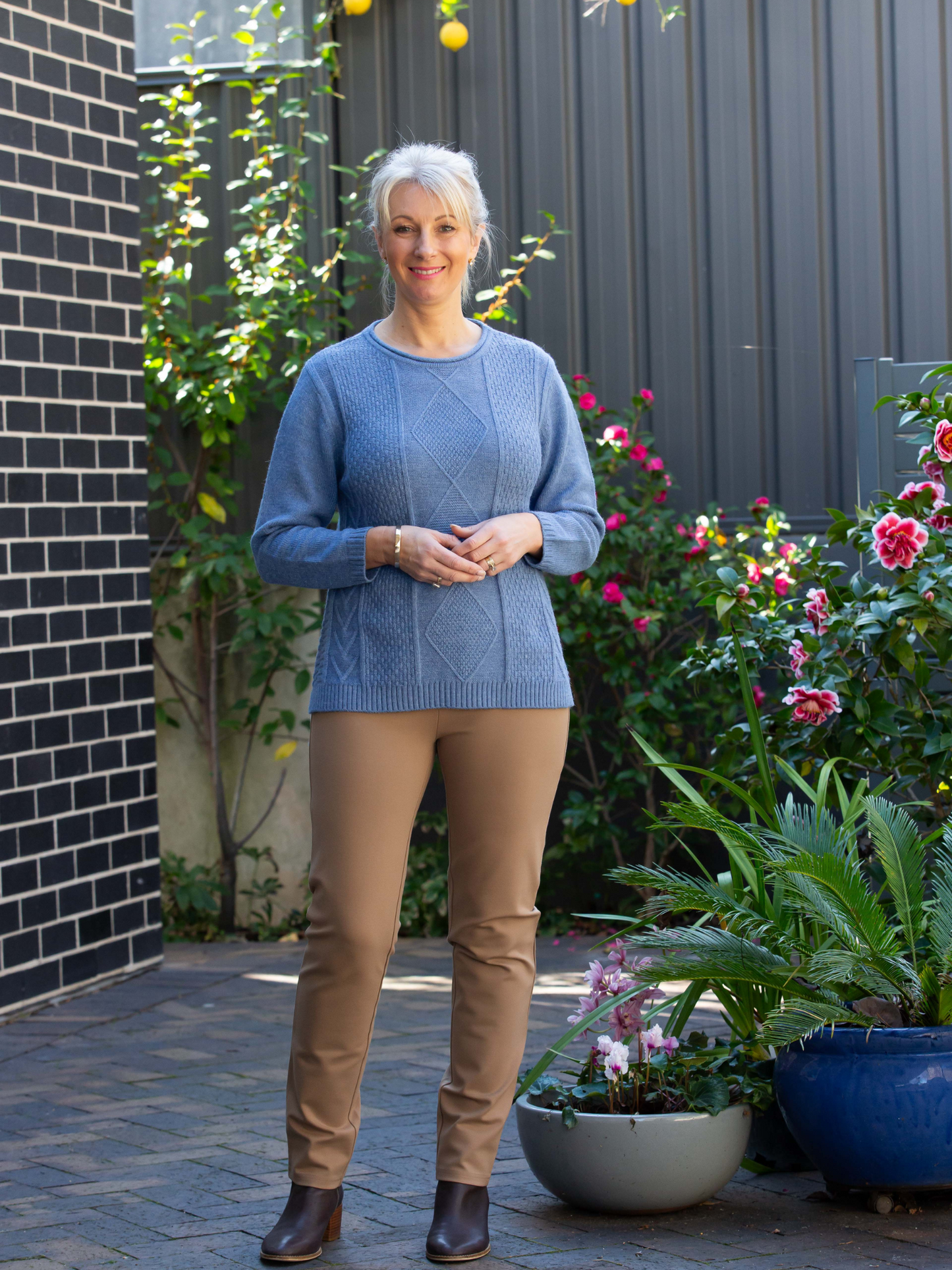 Ponti Capri pull-on pants #6936 Mocha