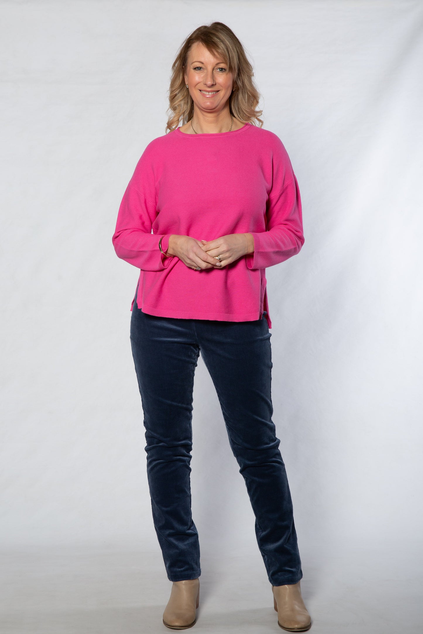 Fine gauge round neck sweater #5603 - PINK