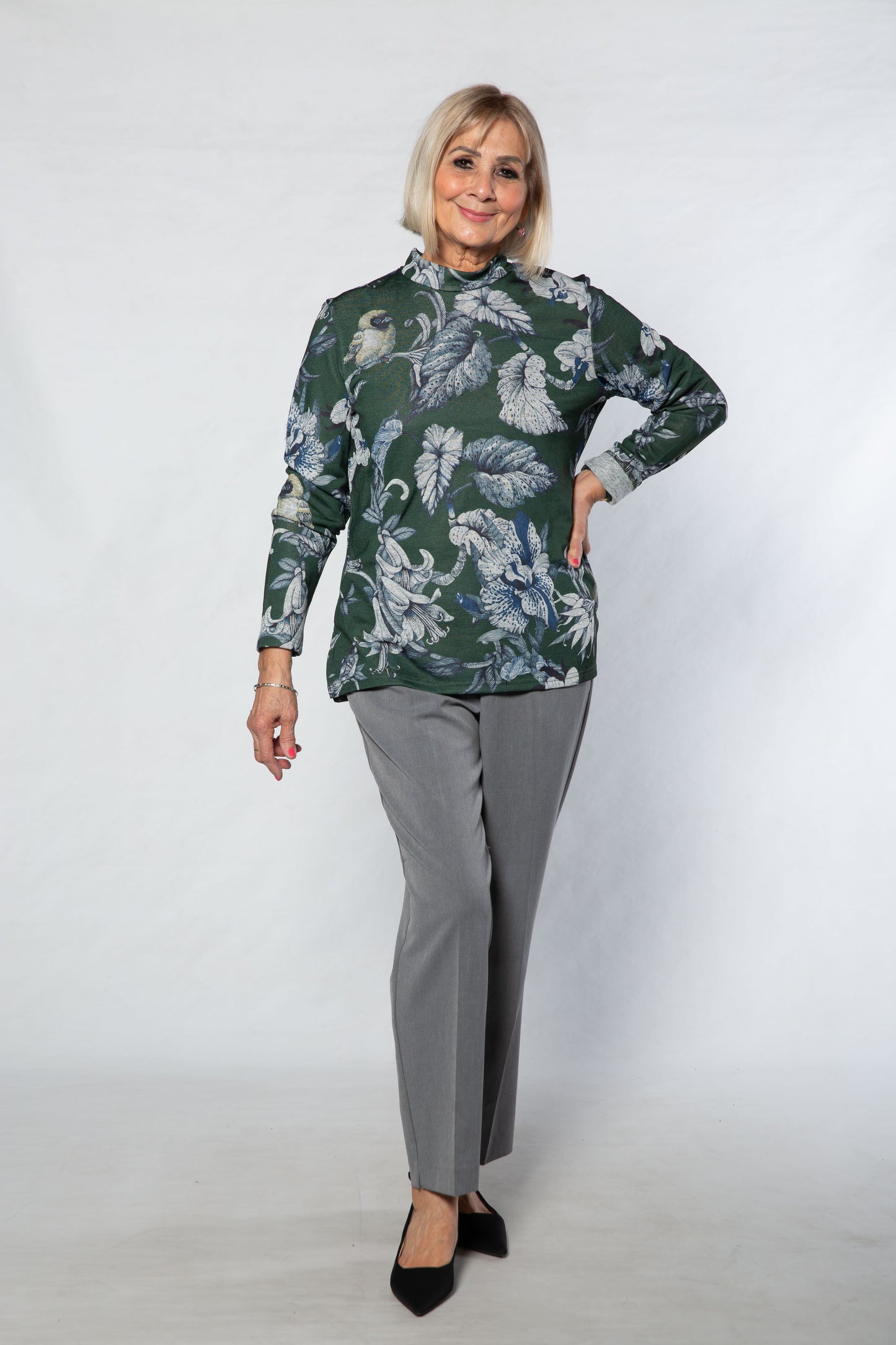 Shorter Length Straight Leg Pull-On Pant #6425 – Grey