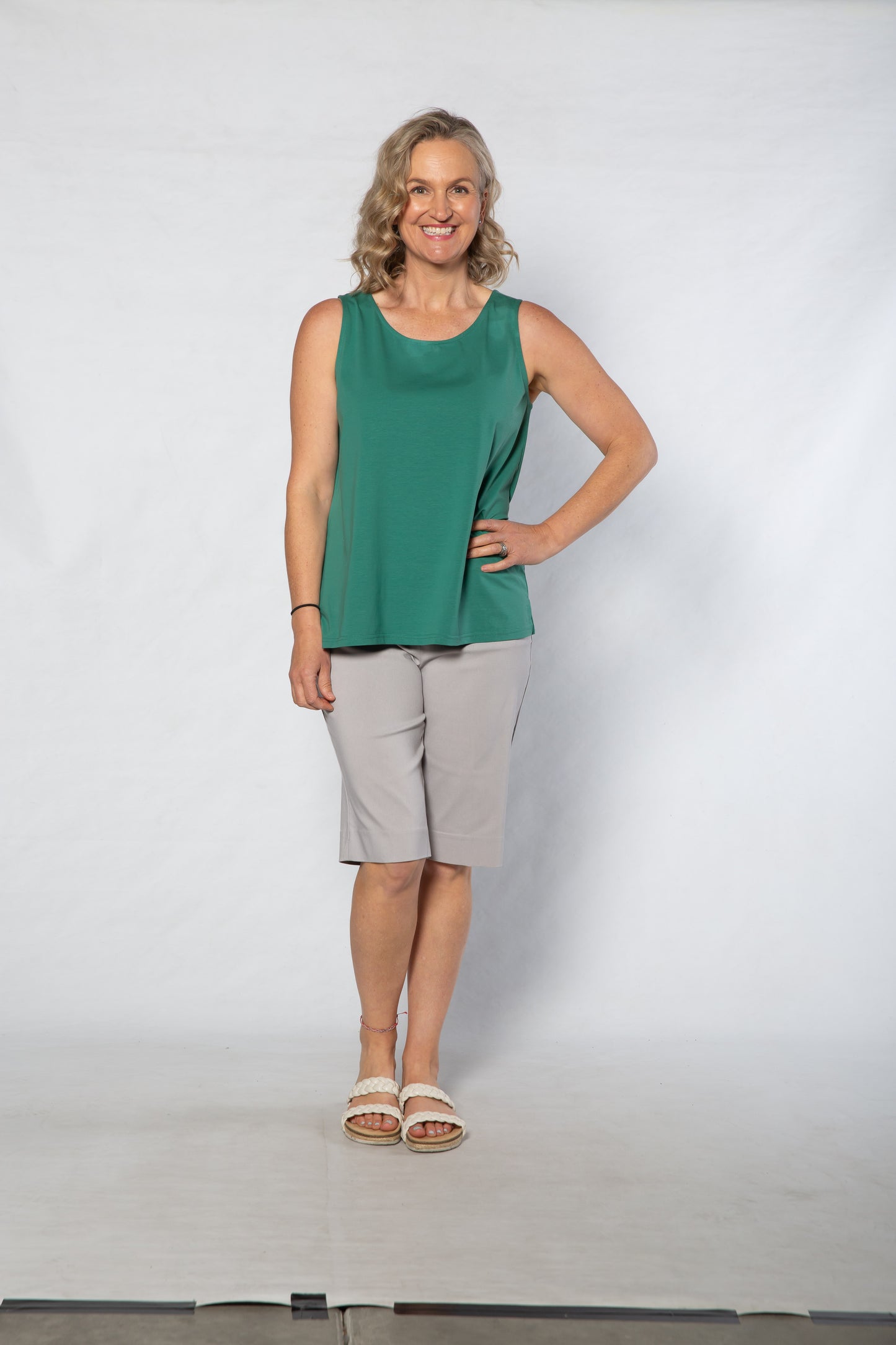Pull on bengaline knee length short #6255 Grey Mist