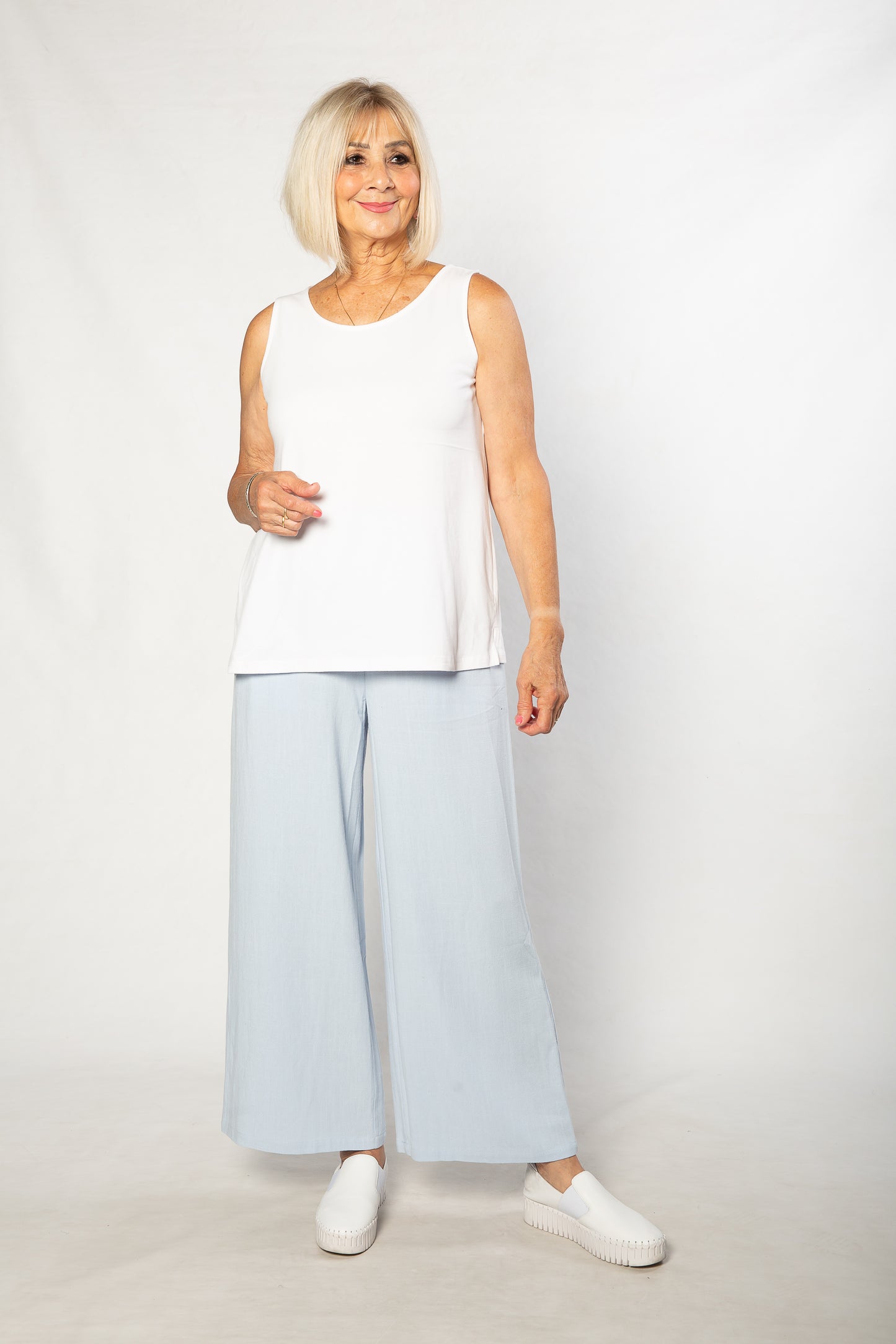 Sleeveless stretch cotton top #115 White