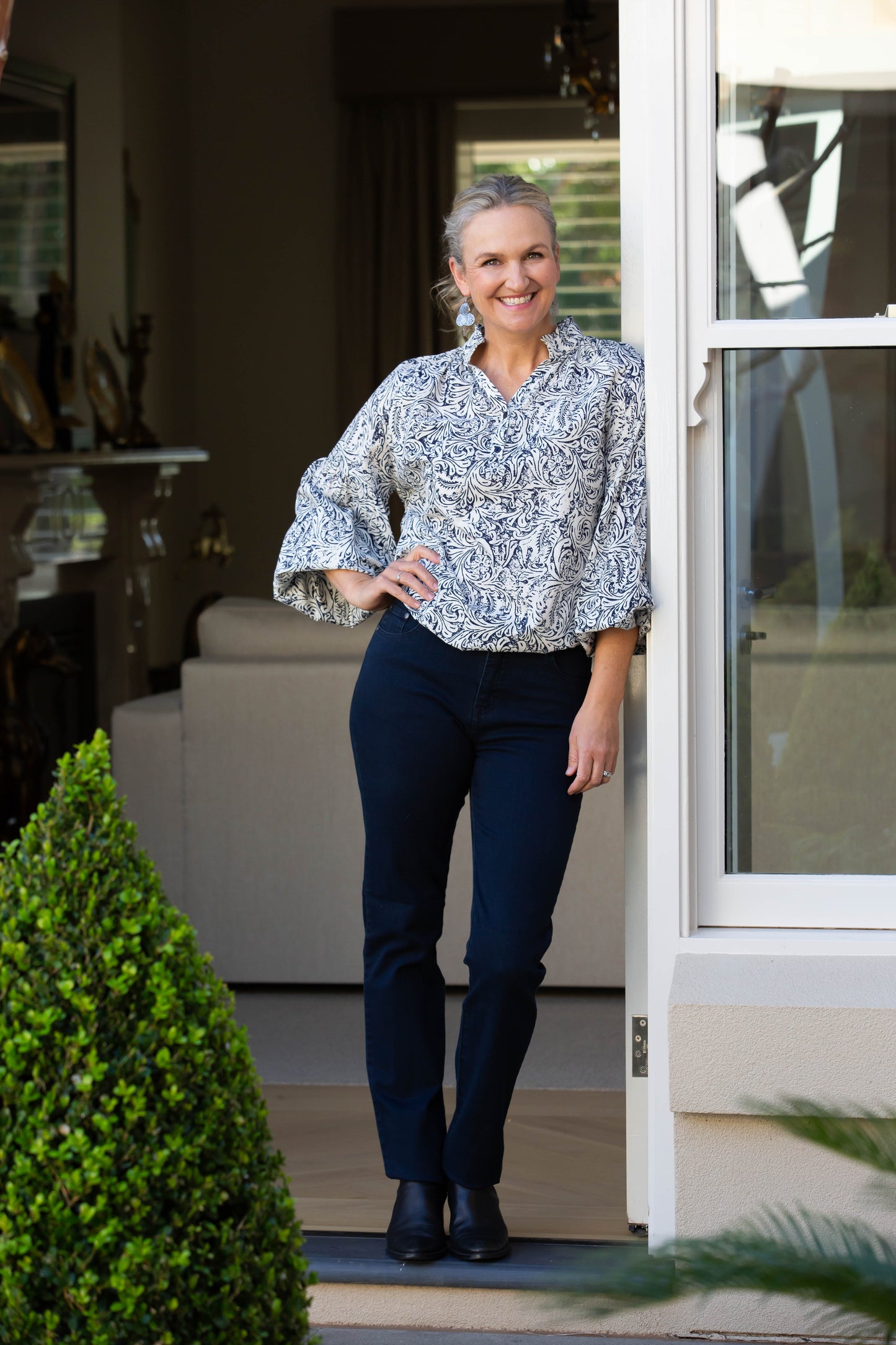 Straight leg 5 pkt stretch denim jean #6945 Indigo