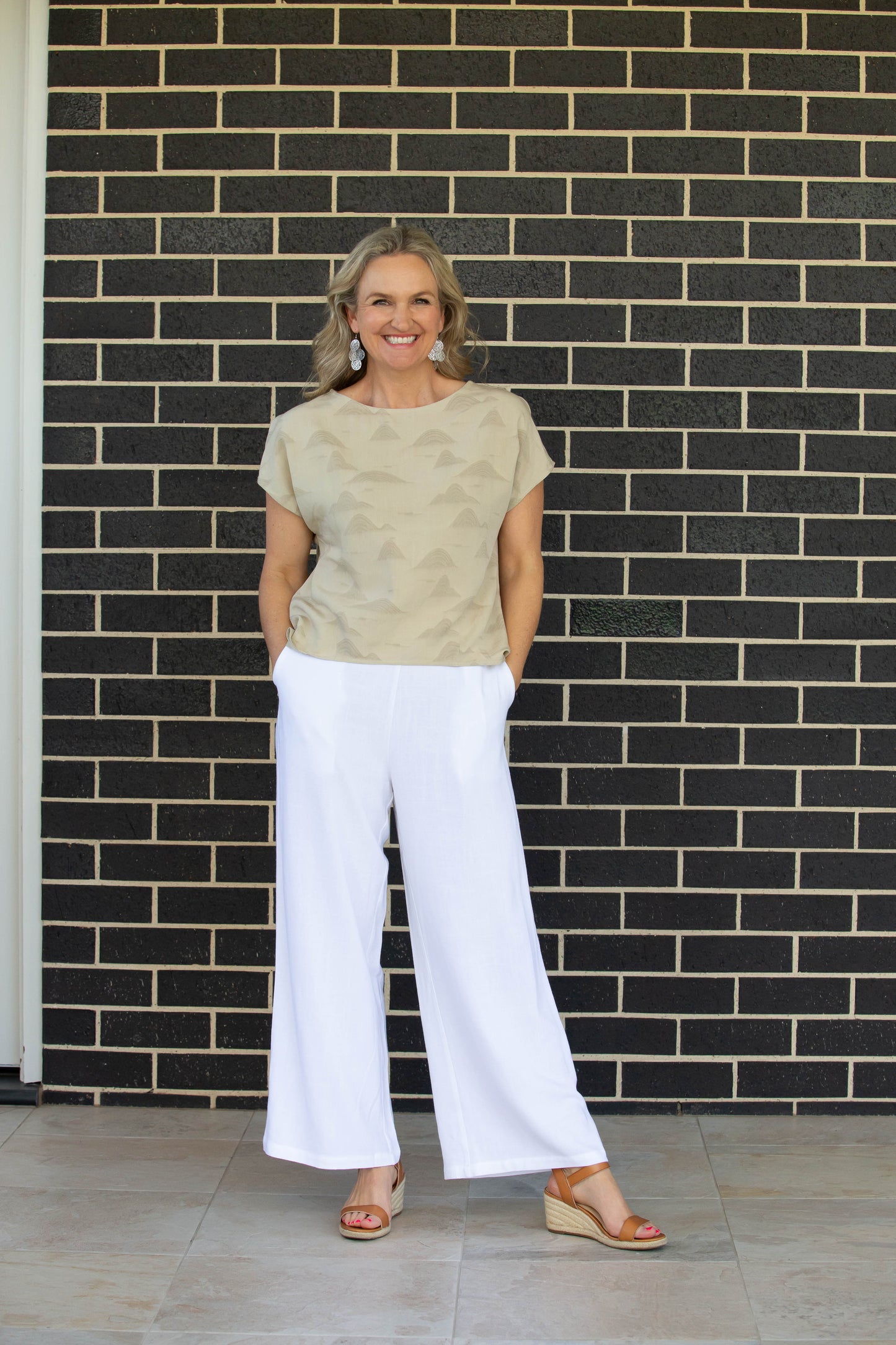 Tencel Linen Extended Cap Sleeve Textured Jacquard Scoop Hem Top #613 - Natural