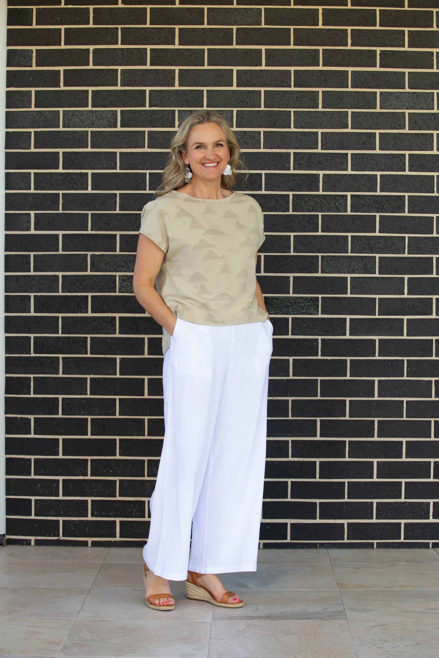 Tencel Linen Extended Cap Sleeve Textured Jacquard Scoop Hem Top #613 - Natural