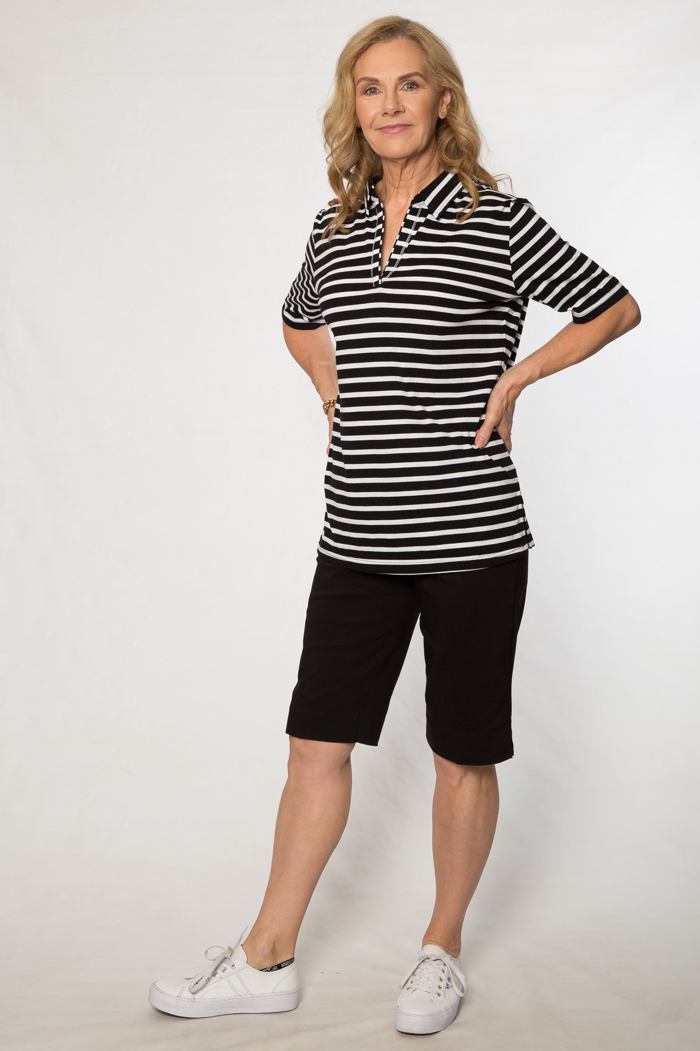 Pull on bengaline knee length short #6255 Black