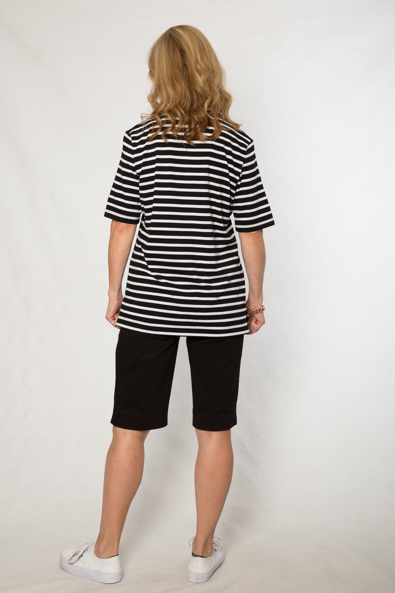 Pull on bengaline knee length short #6255 Black