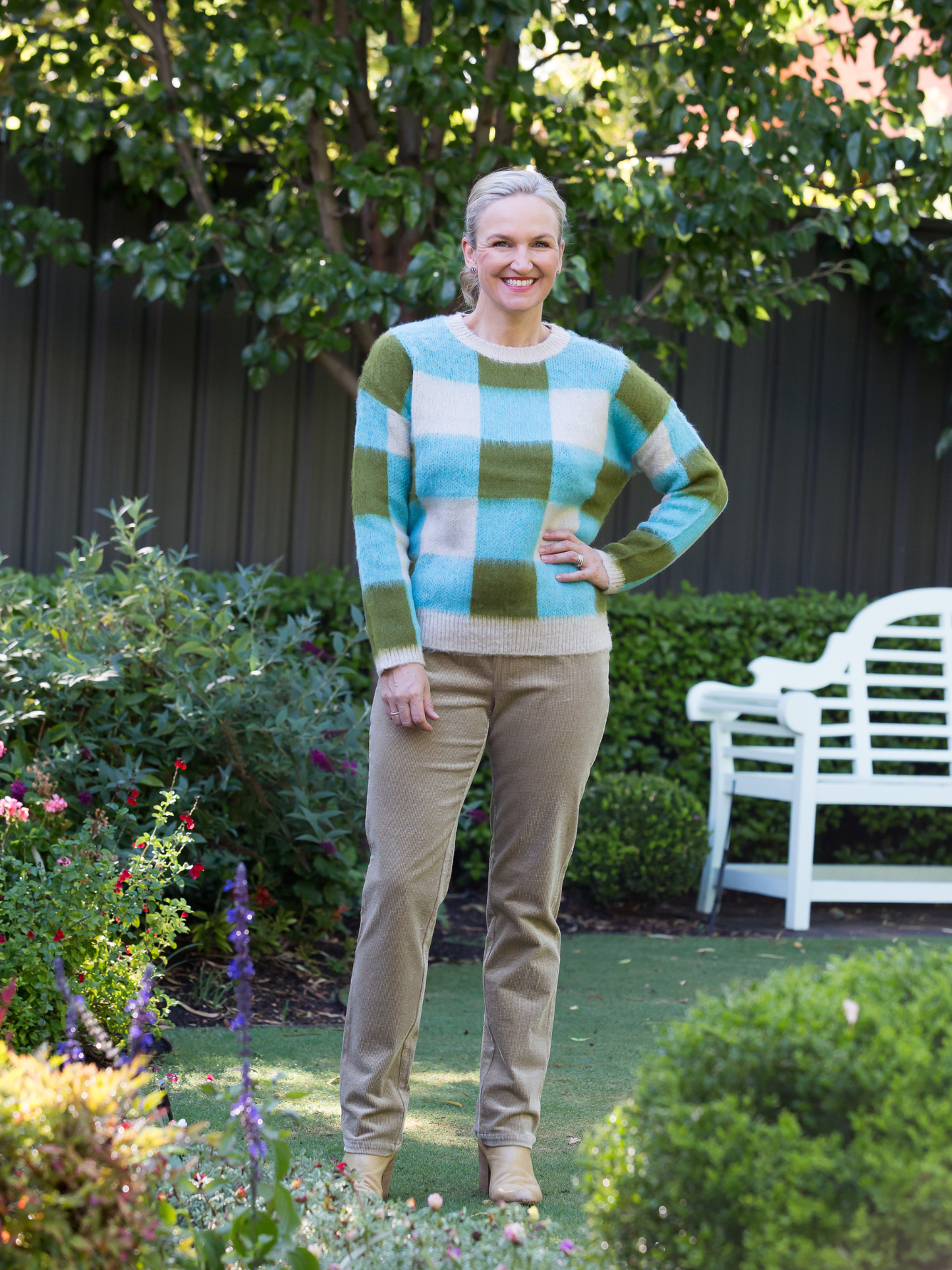 Soft Round Neck Check knit sweater #5843 Blue