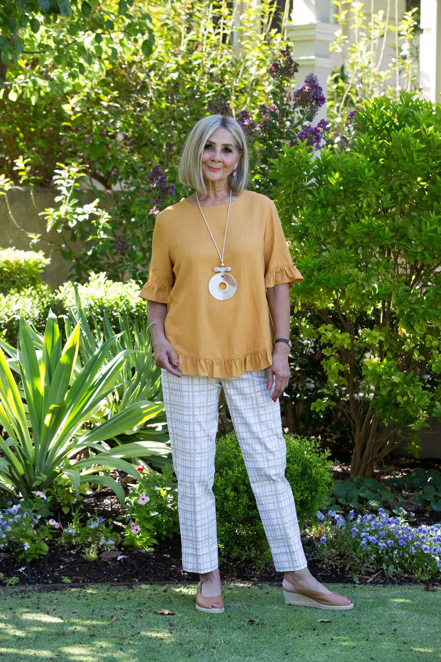 Linen Blend Short sleeve top with ruffle sleeve and hem edge finish #493 - Gold
