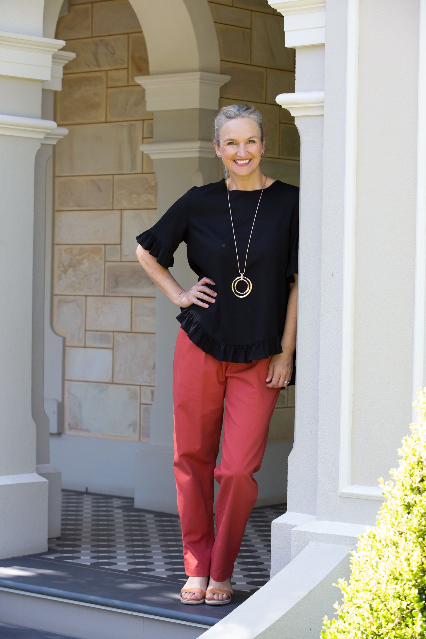 Linen Blend Short sleeve top with ruffle sleeve and hem edge finish #493 - Black