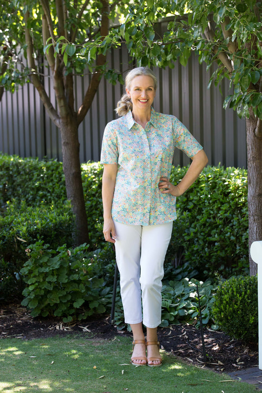 100% Cotton Short sleeve print shirt with front pintuck detail #3021 - Mint