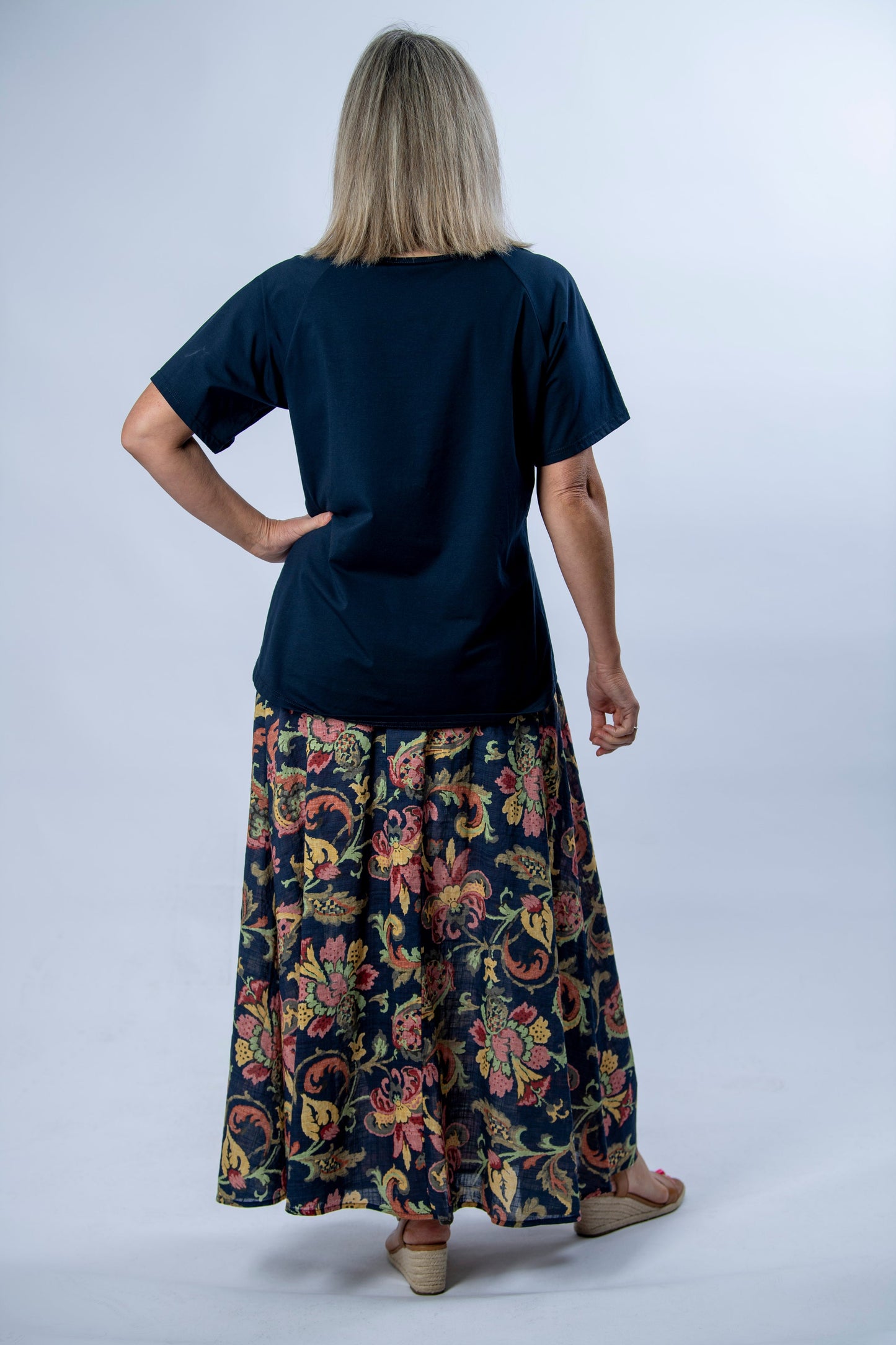 Maxi A-line Gore front printed skirt with pockets #4330 Multi