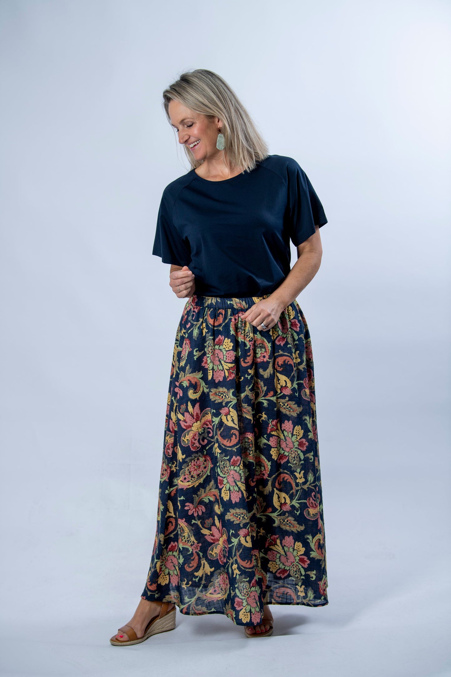 Maxi A-line Gore front printed skirt with pockets #4330 Multi