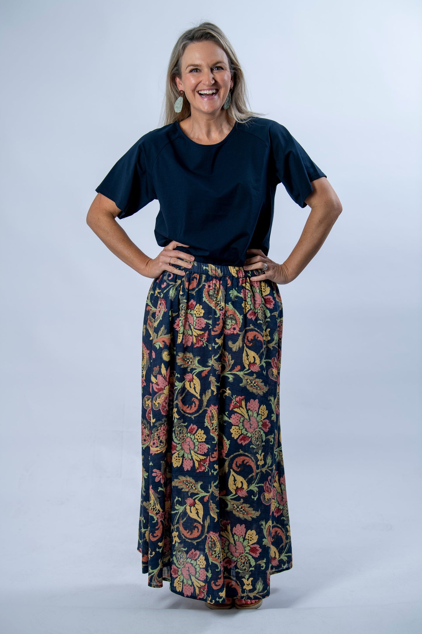 Maxi A-line Gore front printed skirt with pockets #4330 Multi