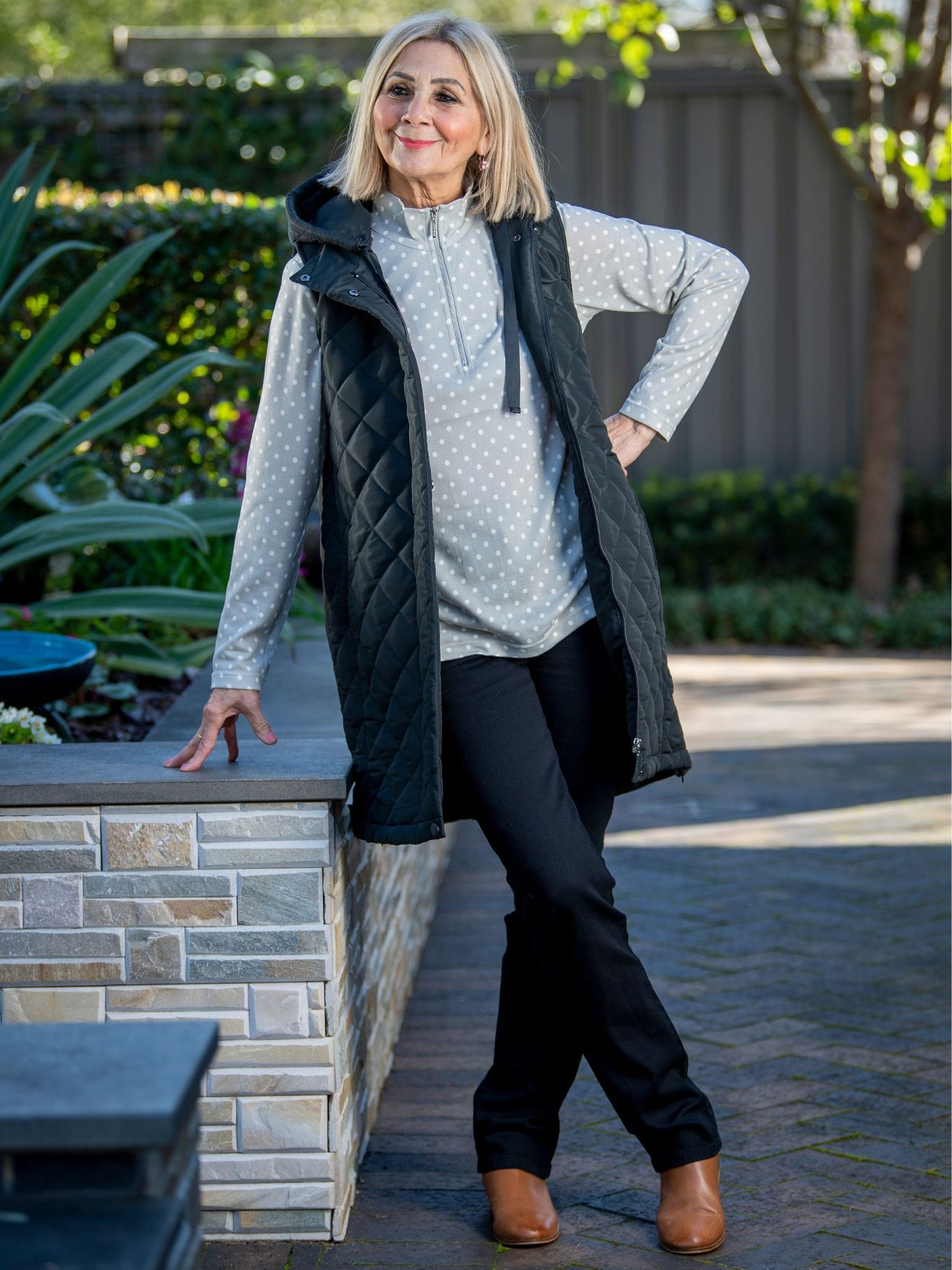 Thigh length quilted vest with removable hood #2400 Black