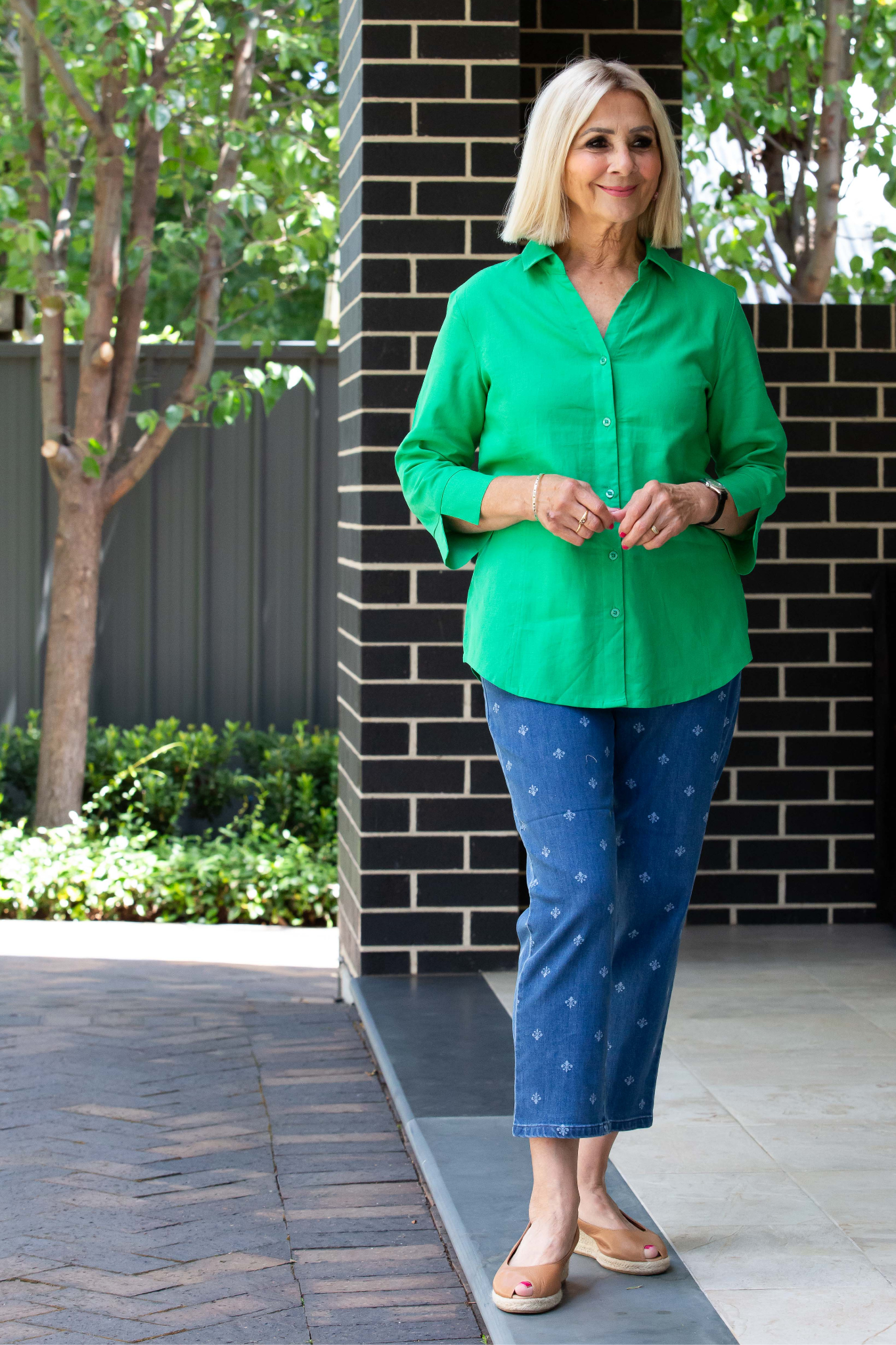 Semi-Fitted Linen Blend 3/4 sleeve shirt #3330 - Green