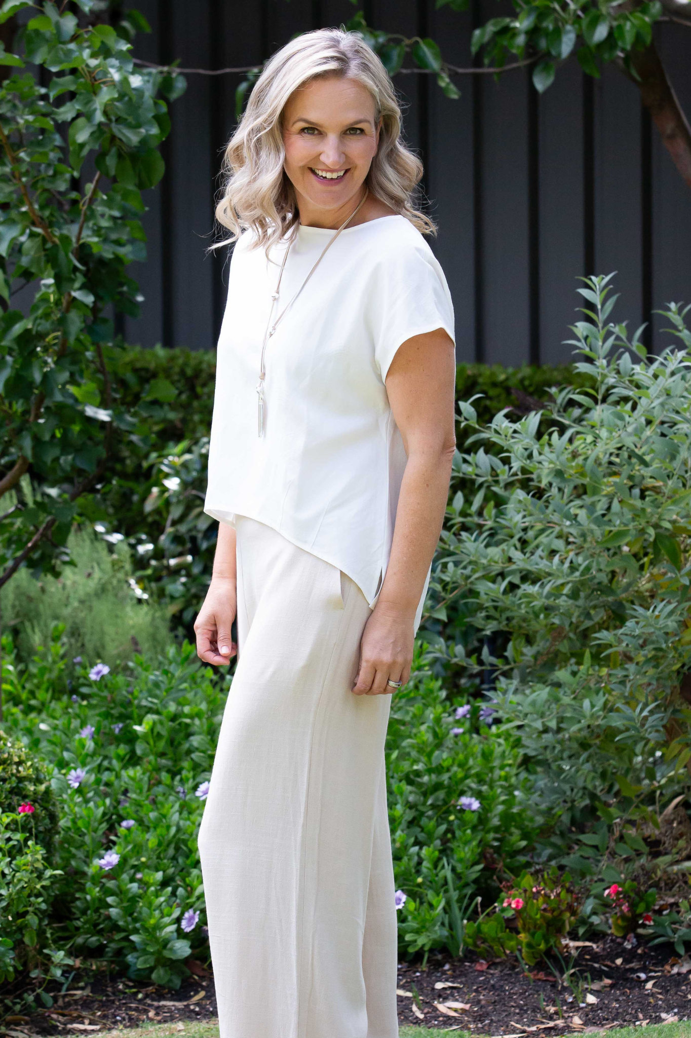Tencel Linen Extended Cap Sleeve Textured Jacquard Scoop Hem Top #613 - White