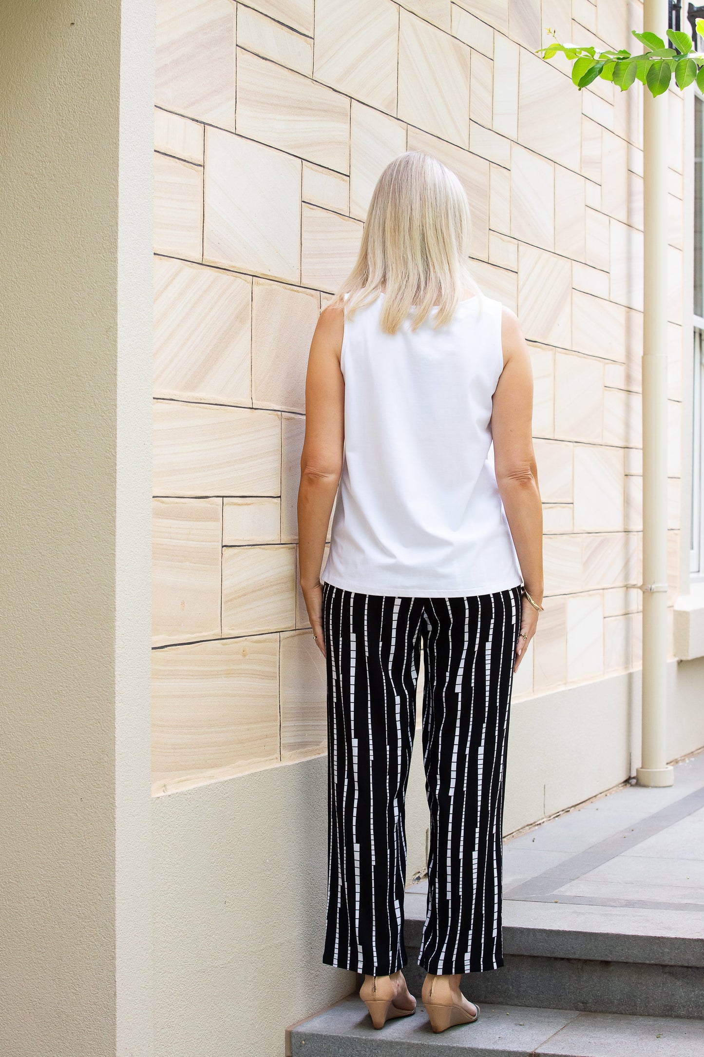 Sleeveless stretch cotton top #115 White