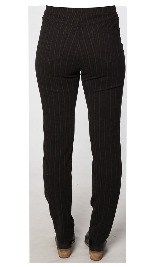 Ponti Pull on stripe Capri pant #6961 Stripe