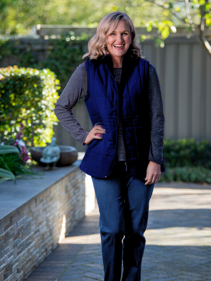Quilted vest with detail stitching at waist #2412 Navy