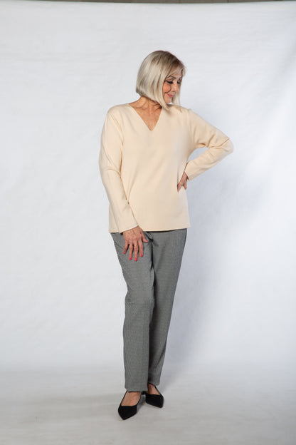 Fine gauge v-neck sweater #5117 - NATURAL