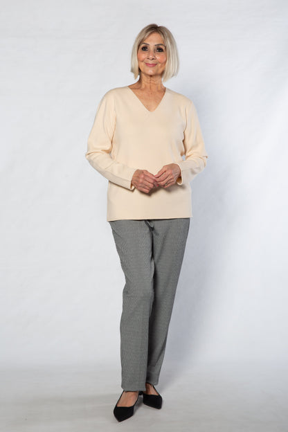 Fine gauge v-neck sweater #5117 - NATURAL