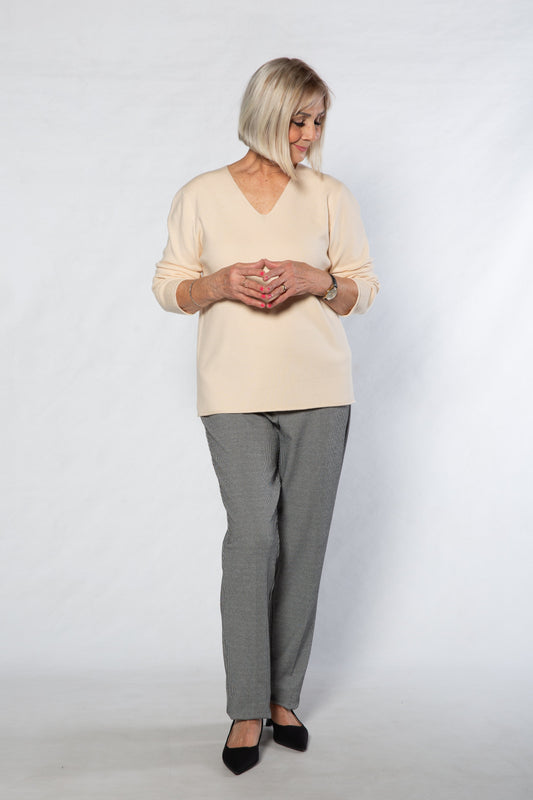 Fine gauge v-neck sweater #5117 - NATURAL