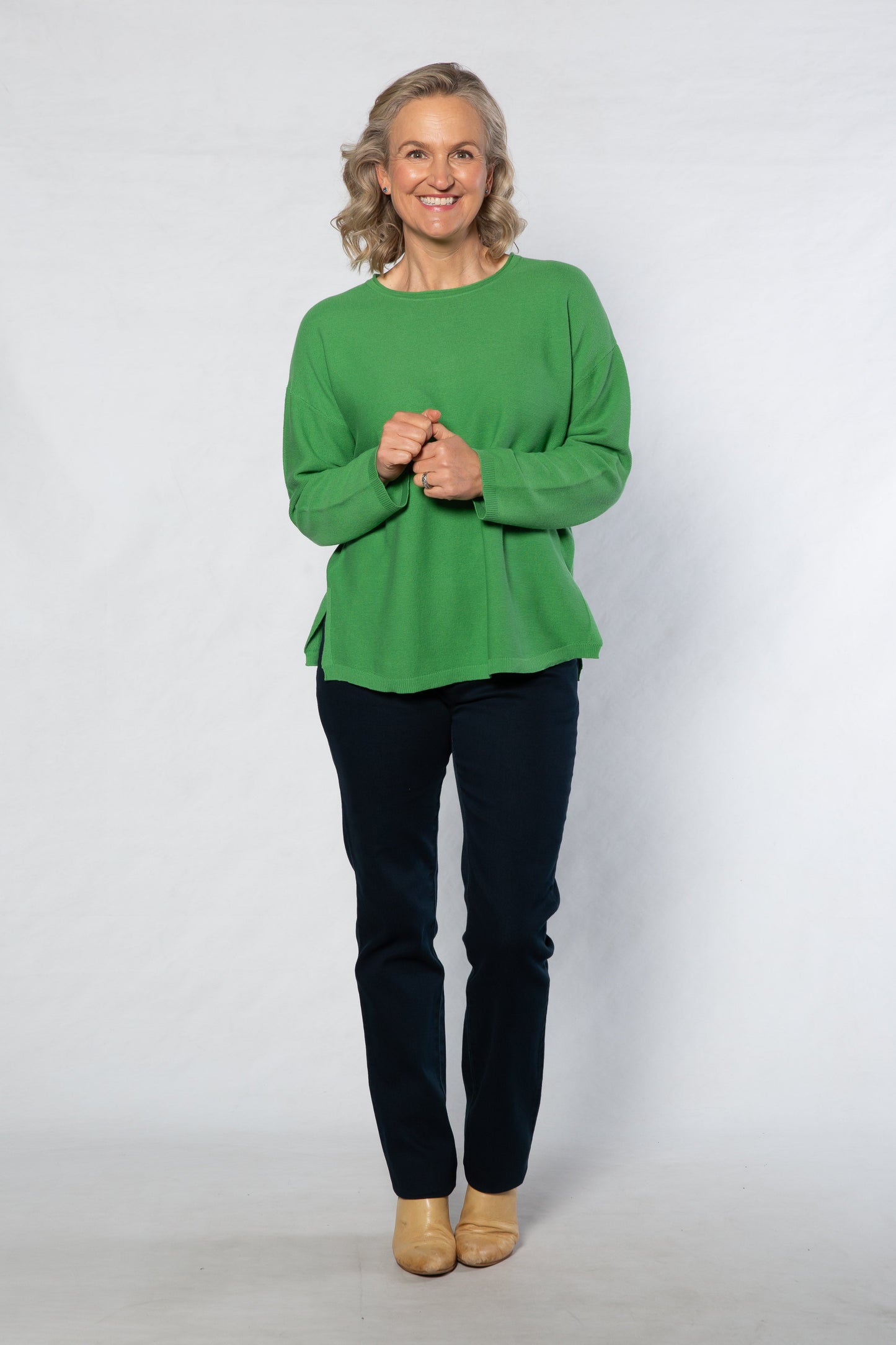 Fine gauge round neck sweater #5603 - GREEN