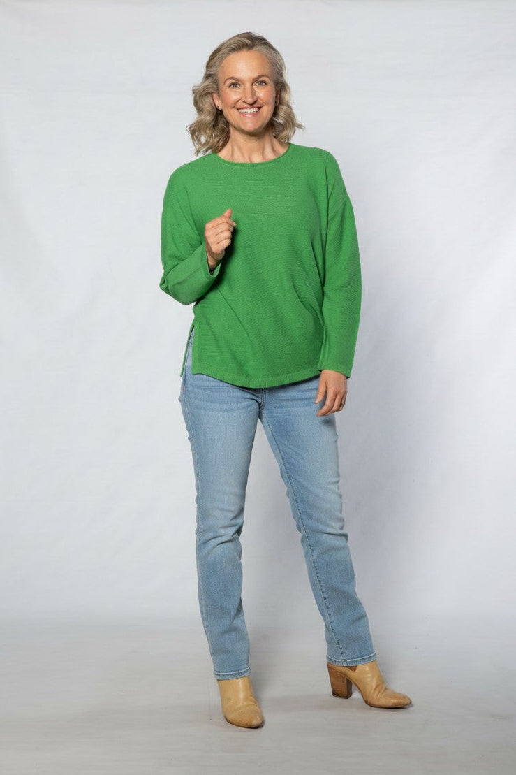 Fine gauge round neck sweater #5603 - GREEN