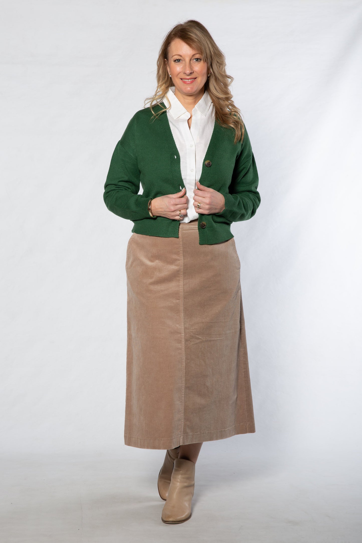 V-Neck 3 button cardigan #5802 - GREEN