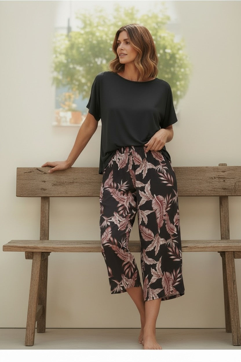 Short Sleeve Curved Hem Stretch Cotton Top #169 – Black/White/Pink/Navy/Blue/Green