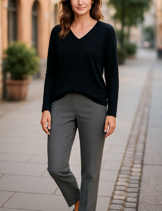 Fine gauge v-neck sweater #5117 - BLACK