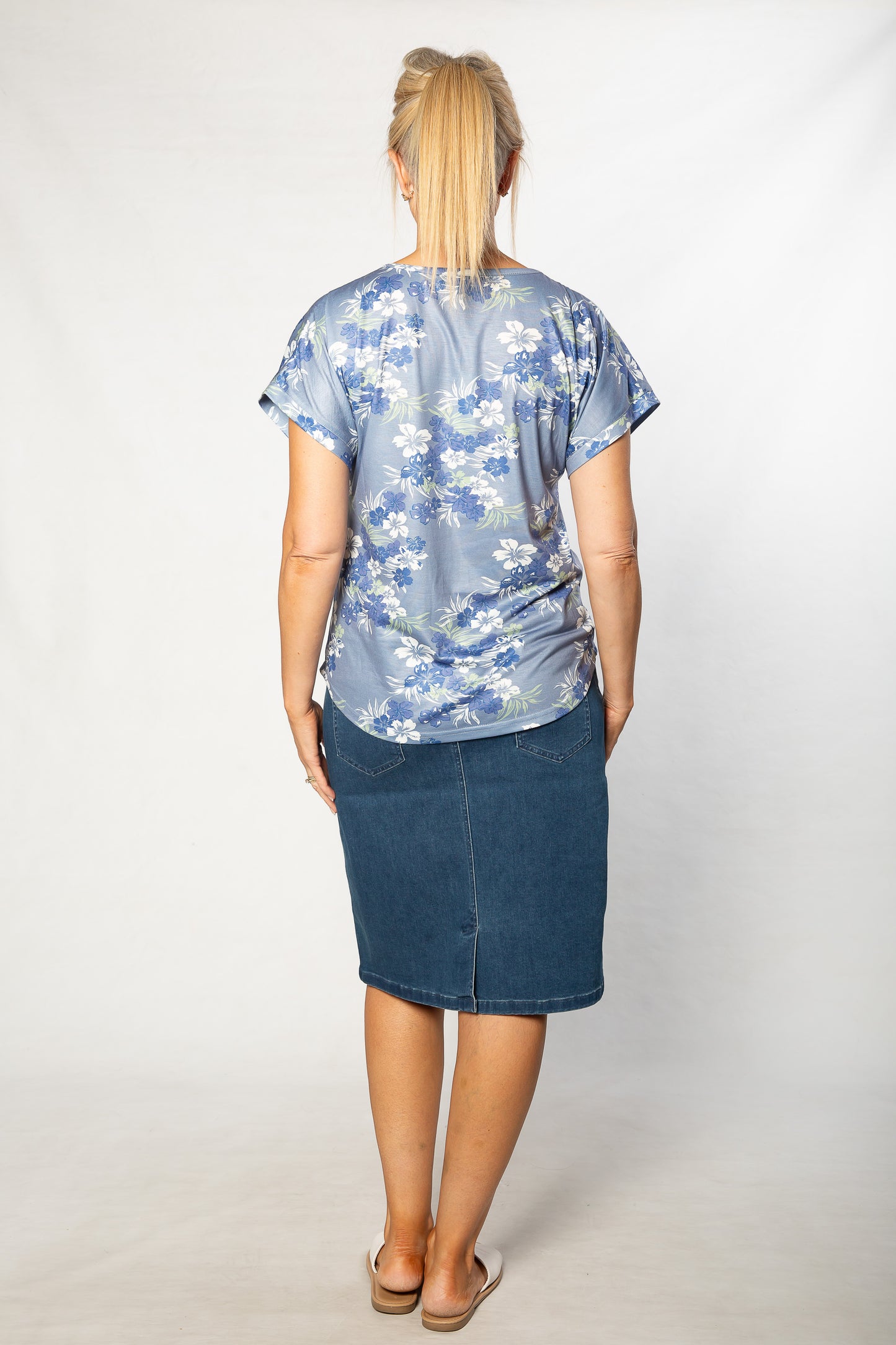 Silky Jersey Floral Print Stretch Short Sleeve T-Shirt #196 - Blue/Green