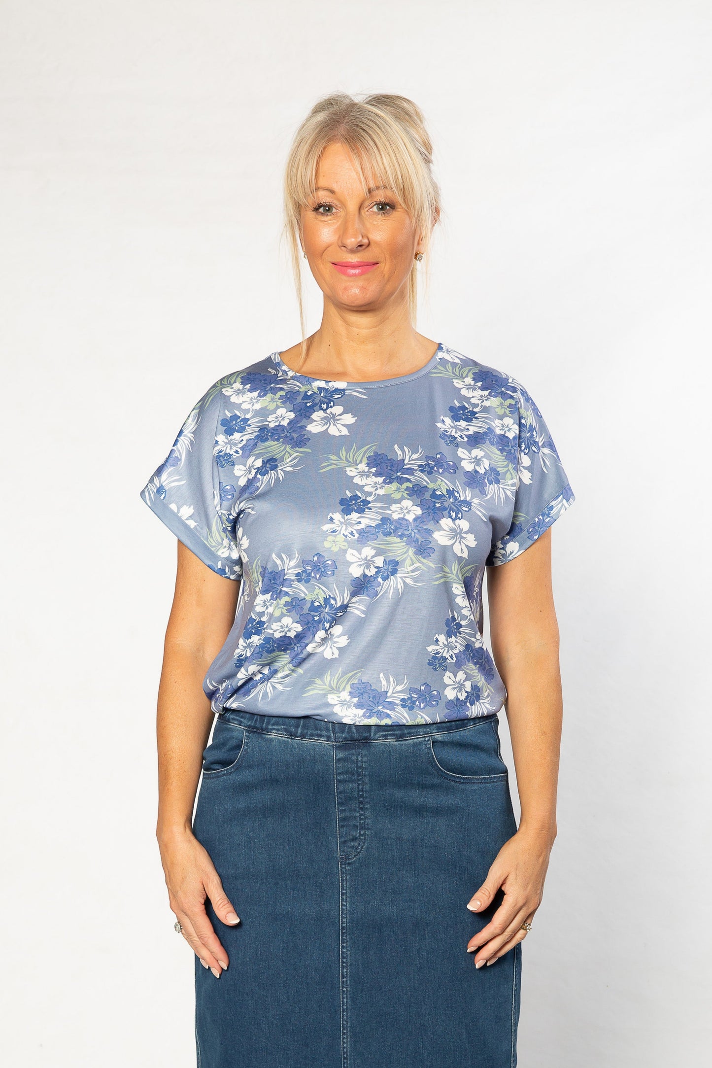 Silky Jersey Floral Print Stretch Short Sleeve T-Shirt #196 - Blue/Green