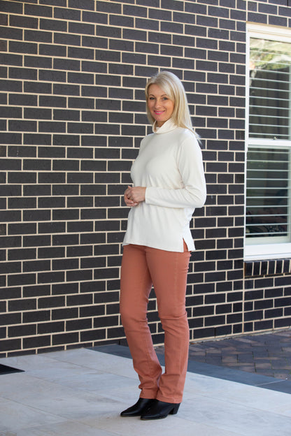 Straight leg 5pkt stretch denim jean #6945 Nutmeg