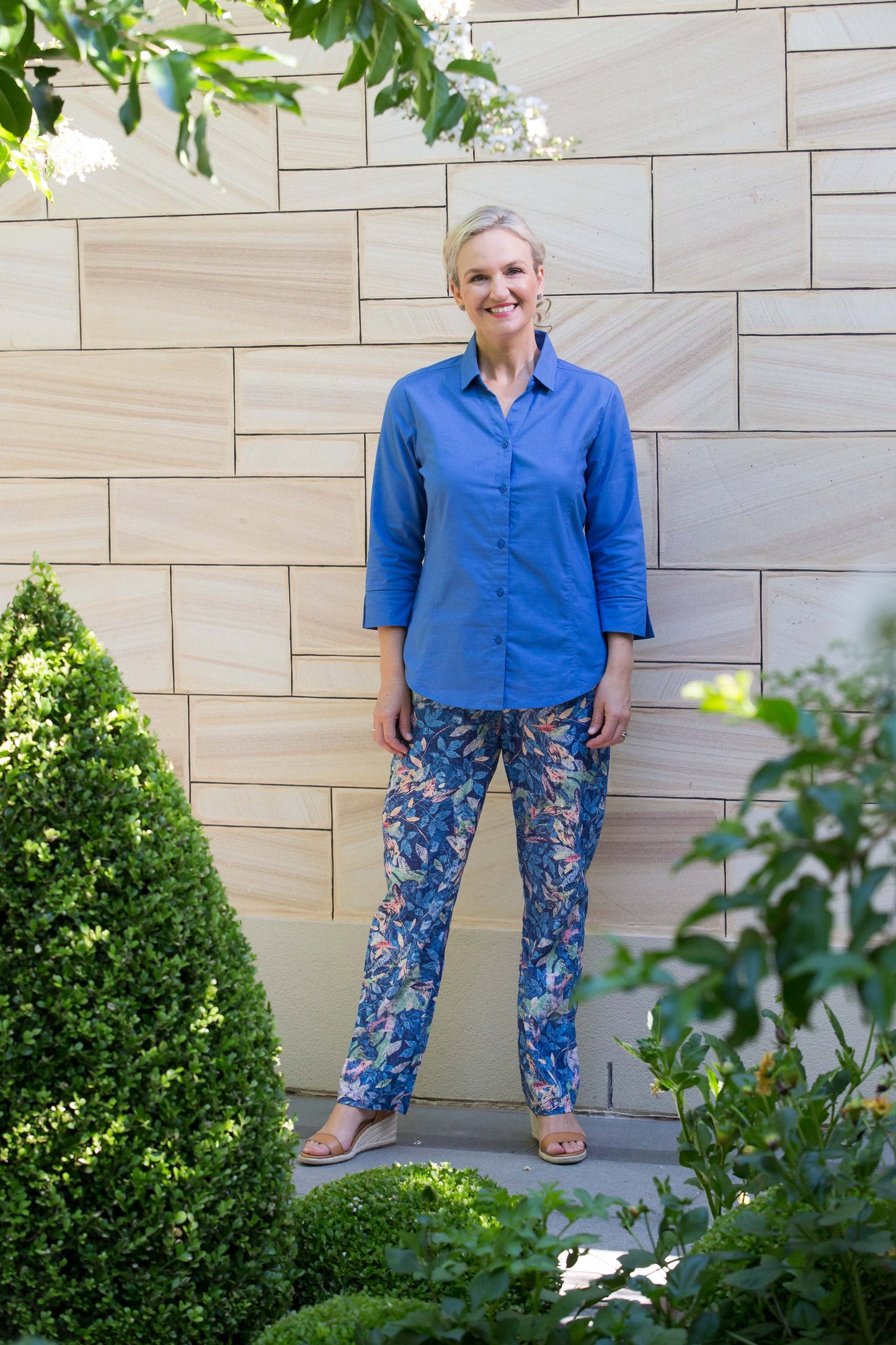 Semi-Fitted Linen Blend  3/4 sleeve shirt #3330 - Blue
