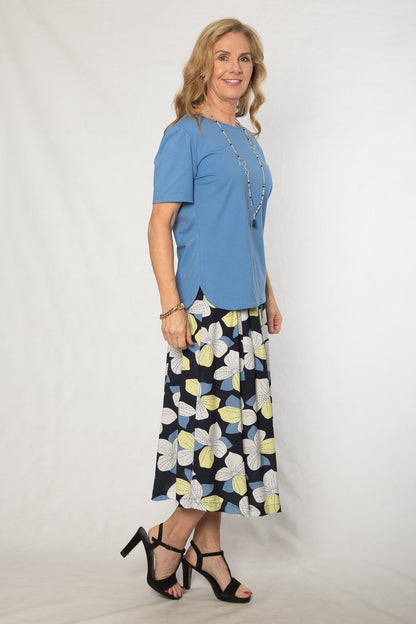 A line pleat front skirt #4212 Navy